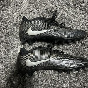 Nike Untouchable Pro Cleats